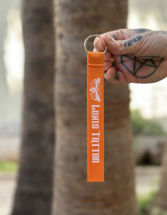 lonistattoo_orange_lanyard2