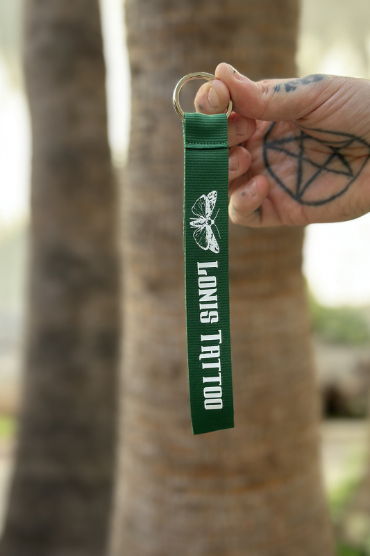lonistattoo_green_lanyard2