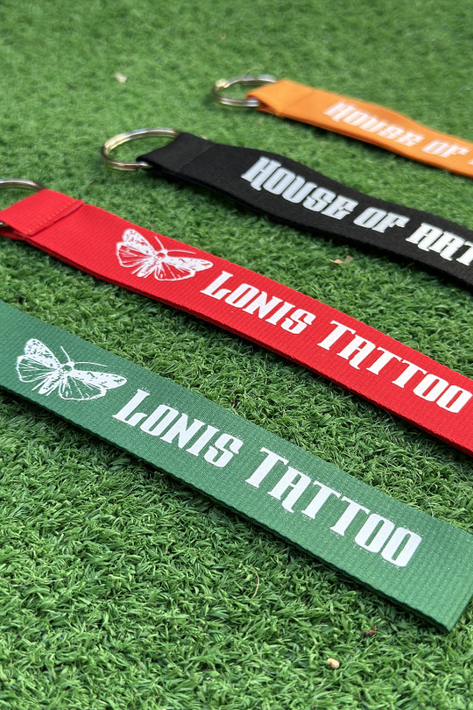 lonistattoo_green_lanyard3